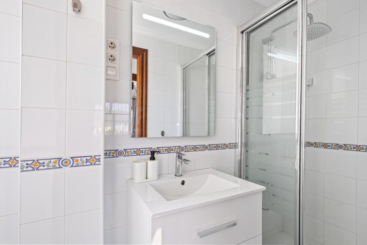 3 Bedroom Apartment Near City Centre Málaga Exterior foto